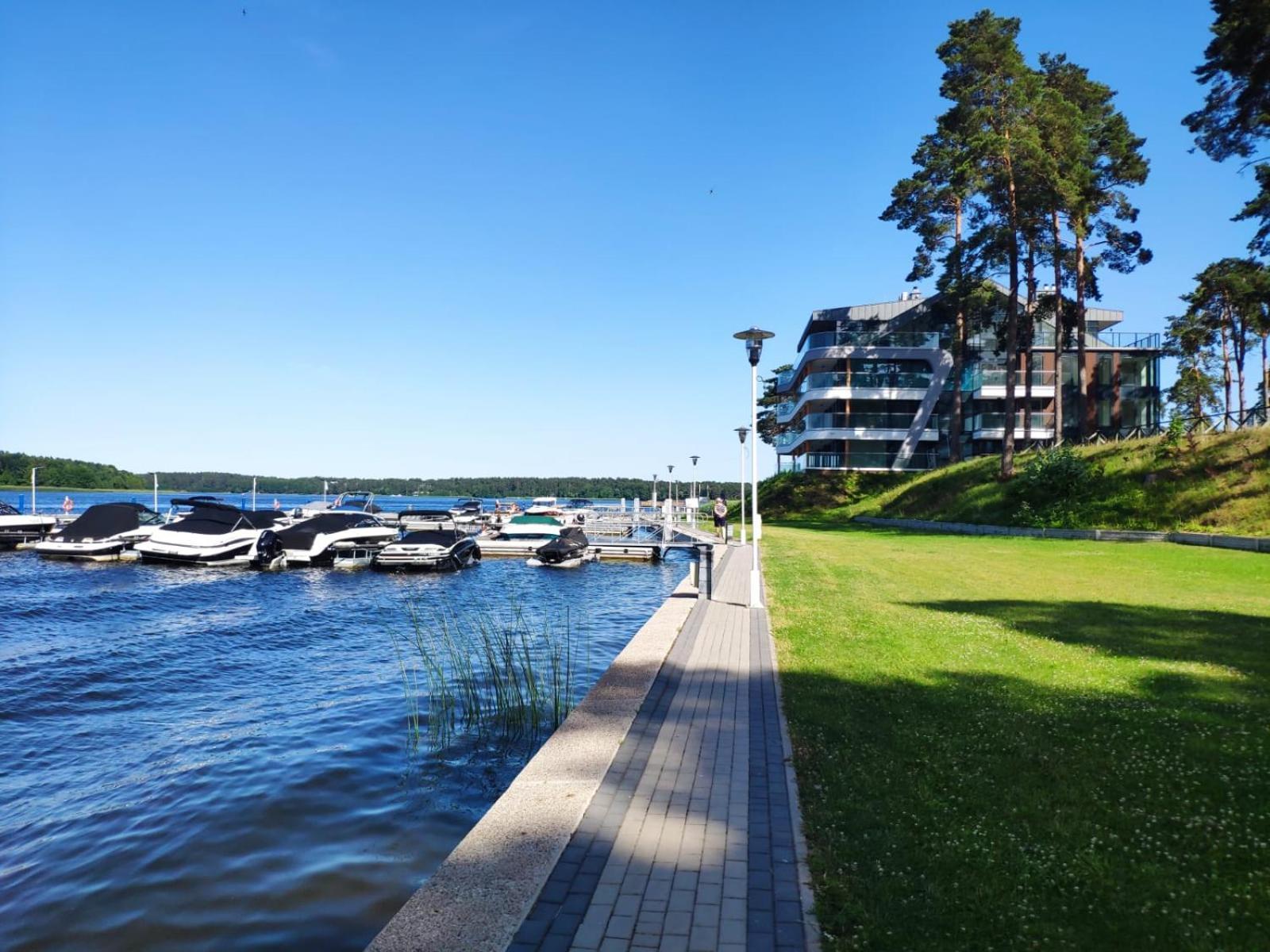Apartament Bryza Augustow Z Widokiem Na Jezioro Necko Extérieur photo